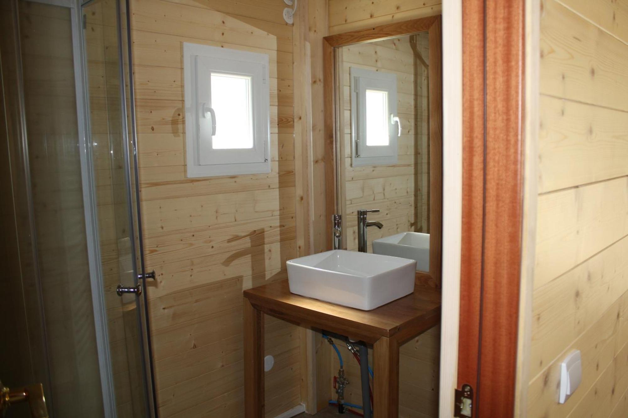 Parc Residentiel De Loisir : Le Loup Blanc Du Riou Hotel Barcelonnette Eksteriør billede