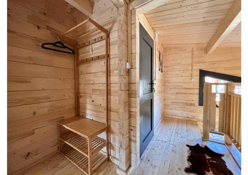 Parc Residentiel De Loisir : Le Loup Blanc Du Riou Hotel Barcelonnette Eksteriør billede